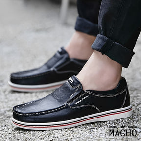 Sapatilha masculina, Sapatilhas elegantes, Moda casual, Sapatilhas de couro, Sapatilhas de camurça, Sapatilhas urbanas, Sapatilhas de marca, Estilo refinado, Tendências em calçados, Sapatilhas casuais, Sapatilhas para eventos, Sapatilhas de alta qualidade, Sapatilhas minimalistas, Sapatilhas versáteis, Sapatilhas para o escritório, Sapatilhas para ocasiões especiais