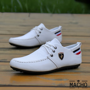 Sapatilha masculina, Sapatilhas elegantes, Moda casual, Sapatilhas de couro, Sapatilhas de camurça, Sapatilhas urbanas, Sapatilhas de marca, Estilo refinado, Tendências em calçados, Sapatilhas casuais, Sapatilhas para eventos, Sapatilhas de alta qualidade, Sapatilhas minimalistas, Sapatilhas versáteis, Sapatilhas para o escritório, Sapatilhas para ocasiões especiais